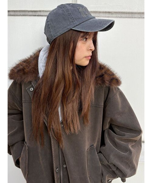 MURUA(ムルーア)の「パッチロゴスタッズキャップ(キャップ・レディース・ベージュ/ブラック/ブルー・FREE)」の14枚目の写真