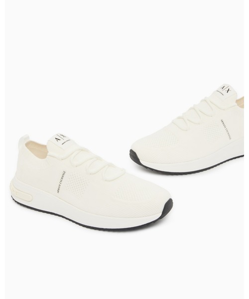 ARMANI EXCHANGE(アルマーニエクスチェンジ)の「【A|X アルマーニ エクスチェンジ】AXロゴ ソックススニーカー(スニーカー・メンズ・オフホワイト/ブラック・9/8.5/6/8/7.5/7/6.5)」の2枚目の写真