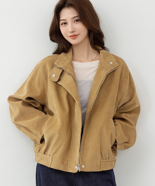 DAY CLOSET（デイ クローゼット）の「【2WAYスタンドカラー】裾ゴムと袖タックで引き締めシルエット。長袖 スナップボタン×ジップ コーデュロイ ジャケット レディース（ブルゾン・レディース・ベージュ/チャコールグレー・FREE）」の14枚目の写真