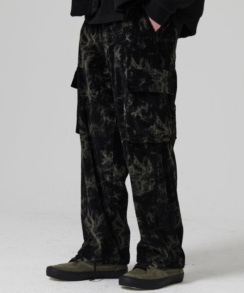 GOSTREET(ゴーストリート)の「セミワイドコーデュロイカーゴパンツタイダイ(その他パンツ・メンズ・その他・LARGE/MEDIUM)」の2枚目の写真