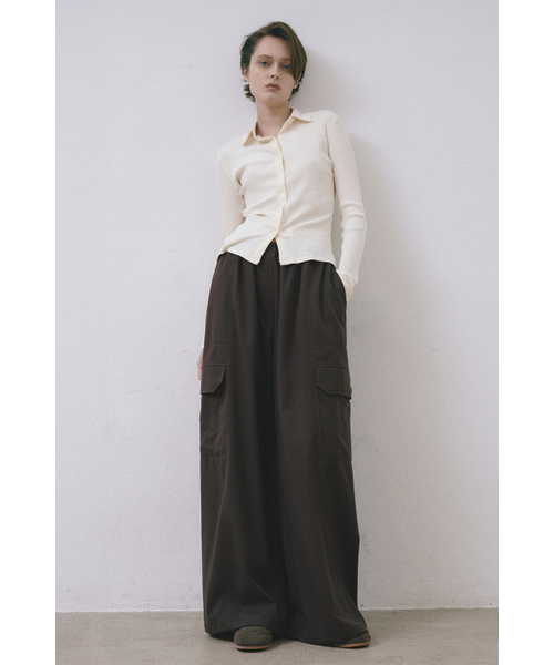 MIDNLOW(ミッドアンドロー)の「Big Pocket Wide Pants (Dark Brown)(その他パンツ・レディース・その他・FREE)」の3枚目の写真