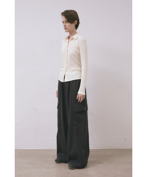 MIDNLOW(ミッドアンドロー)の「Big Pocket Wide Pants (Dark Brown)(その他パンツ・レディース・その他・FREE)」の4枚目の写真