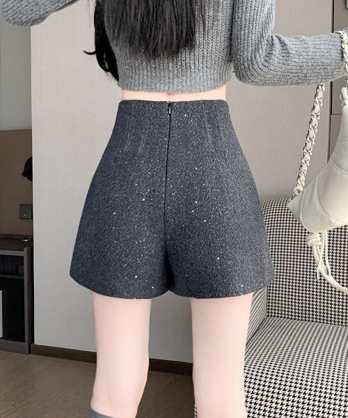 Miniministore(ミニミニストア)の「ラメツイード風ショートパンツハイウエスト(その他パンツ・レディース・ブラック/ダークグレー・M/S/L)」の18枚目の写真