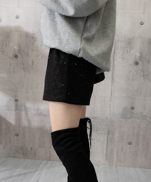 Miniministore(ミニミニストア)の「ラメツイード風ショートパンツハイウエスト(その他パンツ・レディース・ブラック/ダークグレー・M/S/L)」の5枚目の写真