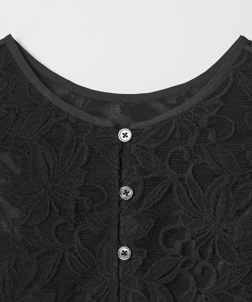 EMMEL REFINES（エメルリファインズ）の「＜EMMEL REFINES＞EM シシュウレース 2WAY ブラウス（シャツ/ブラウス・レディース・オフホワイト/ブラック・FREE）」の17枚目の写真