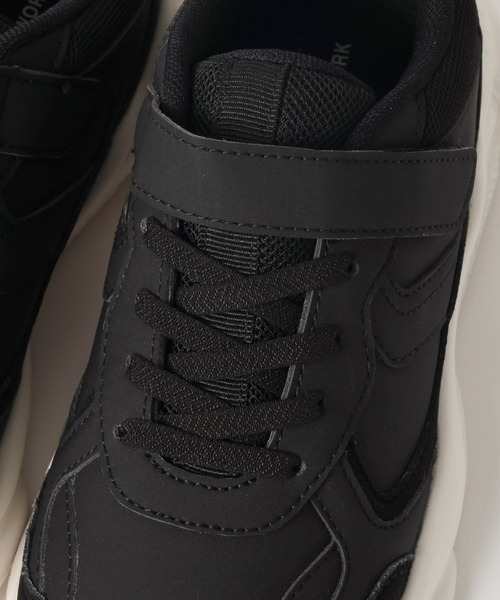 GLOBAL WORK（グローバルワーク）の「エアかる晴雨兼用スニーカー/617571（スニーカー・キッズ・ブラック/グレー・23cm/20cm/21cm/24cm/22cm）」の12枚目の写真