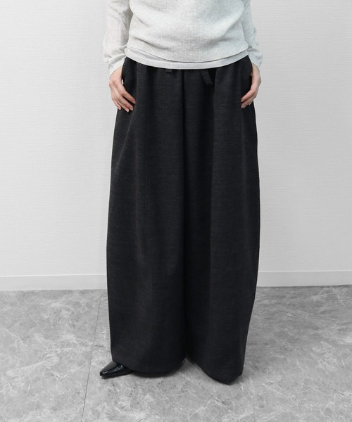 THE CELL.（ザセルドット）の「ツイード調コクーンワイドパンツ　SOFT BRUSHED COCOON WIDE PANTS（その他パンツ・レディース・チャコールグレー/ブラウン・FREE）」の3枚目の写真