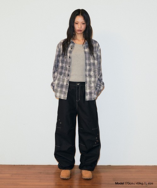 MAHAGRID（マハグリッド）の「『mahagrid/マハグリッド』 Overdyed Check Shirt/オーバーダイチェックシャツ（シャツ/ブラウス・レディース・チャコールグレー・S/M）」の4枚目の写真