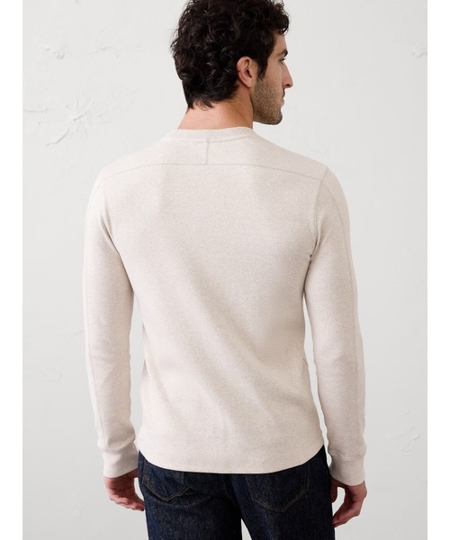 BANANA REPUBLIC FACTORY STORE(バナナリパブリック ファクトリーストア)の「BANANA REPUBLIC FACTORY STORE スタンダードフィット ミニリブ クルーネックTシャツ 長袖ロンT(Tシャツ/カットソー・メンズ・ネイビー/ブラウン/ナチュラル/グレー・M/S/XL/L)」の6枚目の写真
