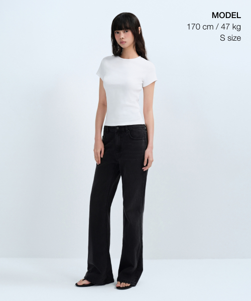 MUSINSA STANDARD WOMAN（ムシンサスタンダードウーマン）の「ウィメンズスリムクルーネックTシャツ[ホワイト]（Tシャツ/カットソー・レディース・その他・LARGE/MEDIUM/SMALL/X-SMALL/X-LARGE）」の4枚目の写真
