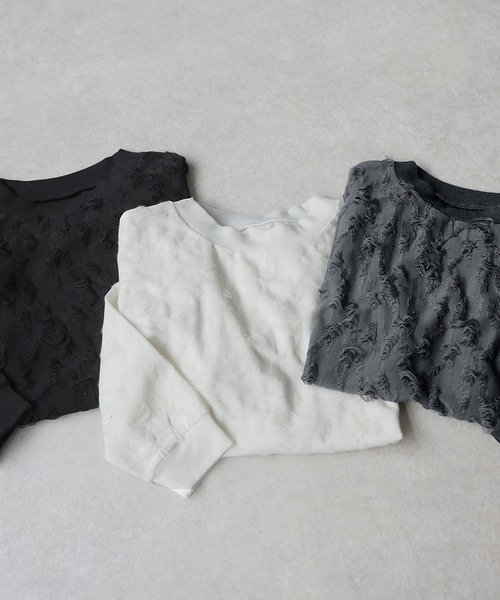 antiqua(アンティカ)の「ダメージ風 トップス(Tシャツ/カットソー・レディース・ブラック/ホワイト/ダークグレー・ONESIZE)」の17枚目の写真