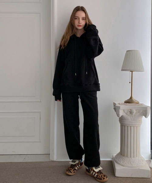 VASCARA（バスカラ）の「[SET] [Napping] Raglan Hoodie+Pants Set Up (3colors)（パーカー・レディース・アイボリー/ブラック/ブラウン・FREE）」の5枚目の写真