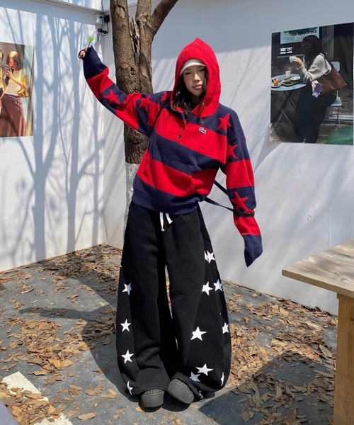FUNdaysion（ファンデイション）の「スター柄 ルーズスウェットパンツ（スウェットパンツ・レディース・グレー/ブラック・M）」の4枚目の写真