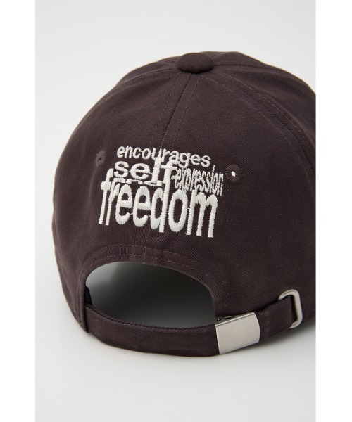 SLY（スライ）の「ESQWE LOGO CAPTHROW エスクェロゴキャップ（キャップ・レディース・ライトブラック/ベージュ系その他・FREE）」の11枚目の写真