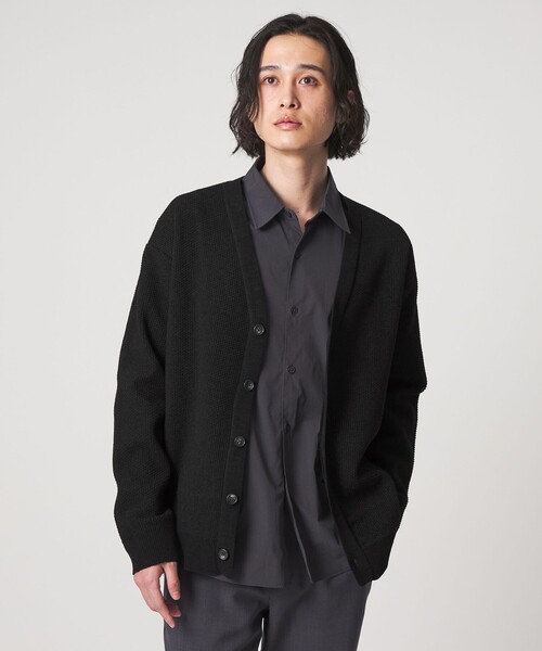 A DAY IN THE LIFE UNITED ARROWS（アデイインザライフユナイテッドアローズ）の「ハニカム リラックス Vネックカーディガン-ウォッシャブル-＜A DAY IN THE LIFE＞（ニット/セーター・メンズ・ブラック/ライトグレー・L/M）」の3枚目の写真