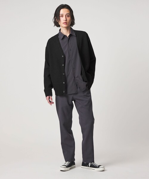 A DAY IN THE LIFE UNITED ARROWS（アデイインザライフユナイテッドアローズ）の「ハニカム リラックス Vネックカーディガン-ウォッシャブル-＜A DAY IN THE LIFE＞（ニット/セーター・メンズ・ブラック/ライトグレー・L/M）」の4枚目の写真