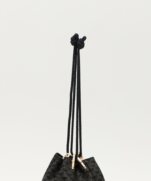 UNITED ARROWS（ユナイテッドアローズ）の「＜印傳屋上原勇七＞合切袋M/波うろこ（ショルダーバッグ・メンズ・その他1・FREE）」の5枚目の写真