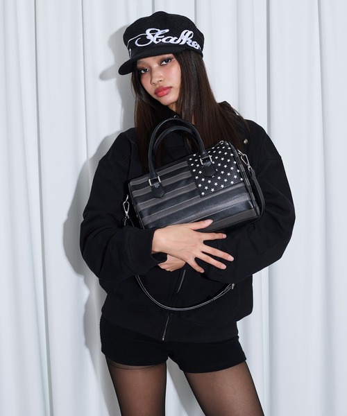 FTW（エフティダブリュー）の「2WAY USA MINI BOSTON BAG（ボストンバッグ・レディース・ブラック/ネイビー・FREE）」の2枚目の写真