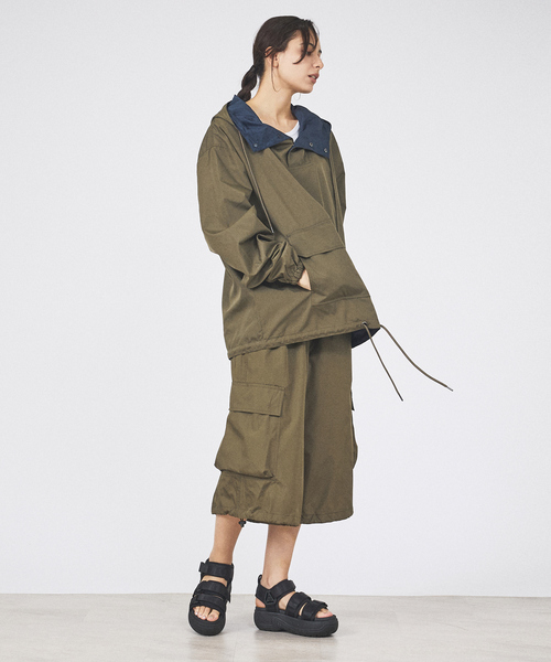 ABAHOUSE（アバハウス）の「【TAION / タイオン】 DOWN MILITALY KNEE LENGTH CARGO SHORTS ／ノンダウン ミリタリー カーゴショーツ ／ユニセックス 【WEB限定】（その他パンツ・メンズ・カーキ・M/L）」の5枚目の写真