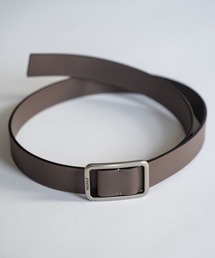 WILLFULLY（ウィルフリー）の「rectangle buckle holeless leather belt（ベルト）」