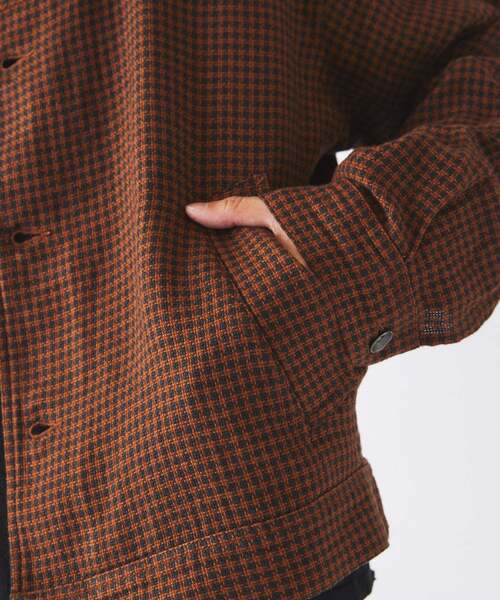 JOURNAL STANDARD relume(ジャーナルスタンダード レリューム)の「European Flax / ヨーロピアン フラックス トラッカー シャツ ブルゾン(その他アウター・メンズ・ブラウン系その他/ブラック/ブルー系その他/ベージュ・MEDIUM/LARGE)」の10枚目の写真