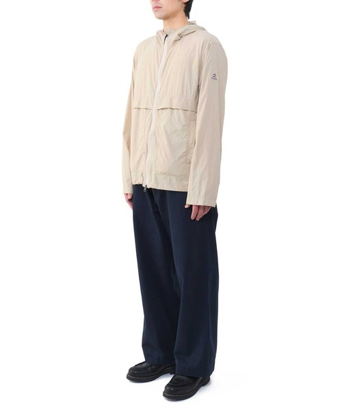 Pyrenex(ピレネックス)の「【PYRENEX】SOULERE ウインドブレーカー(ナイロンジャケット・メンズ・ブラック/ベージュ/ネイビー・S/M/L)」の11枚目の写真