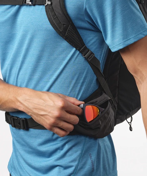 SALOMON(サロモン)の「SALOMON/サロモン バックパック TRAILBLAZER 20 トレイルブレイザー20L LC2182600/LC2462800(バックパック/リュック・メンズ・ブラック/グレー・FREE)」の12枚目の写真