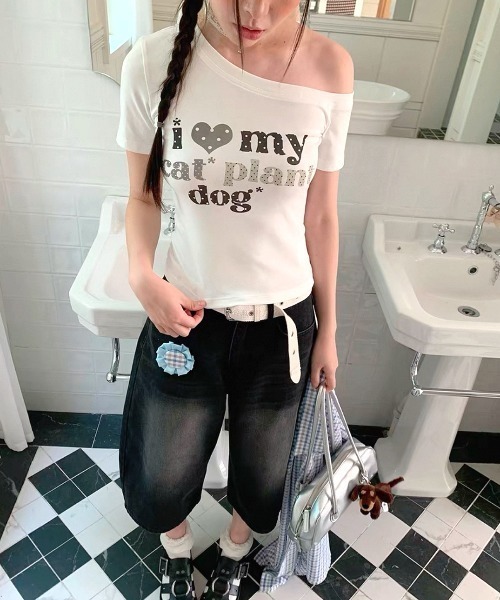 SHEENA(シーナ)の「ドットロゴプリントワンショルコンパクトTシャツ(Tシャツ/カットソー・レディース・ホワイト・M)」の5枚目の写真