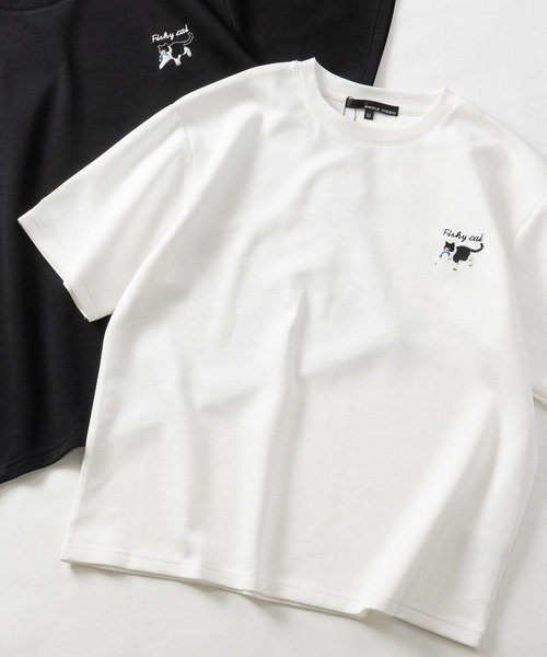 JOHN'S CLOSET(ジョンズクローゼット)の「【31】アソートデザインワンポイント刺しゅう半袖ポンチTシャツ ハチワレ/クロネコ/オバケ(Tシャツ/カットソー・メンズ・ホワイト系1/ホワイト系2/ホワイト系3/ブラック系2/ブラック系4/ホワイト系4/ブラック系1/ブラック系3・MEDIUM/LARGE)」の1枚目の写真