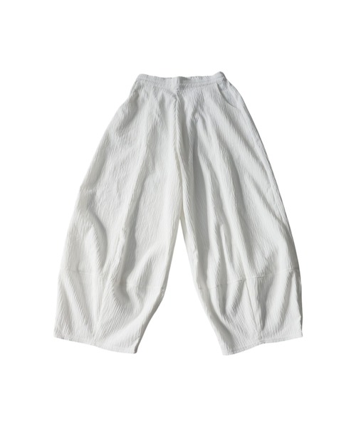 antiqua(アンティカ)の「楊柳 タック カーブパンツ(その他パンツ・レディース・ホワイト/ブラック・MEDIUM/C)」の7枚目の写真