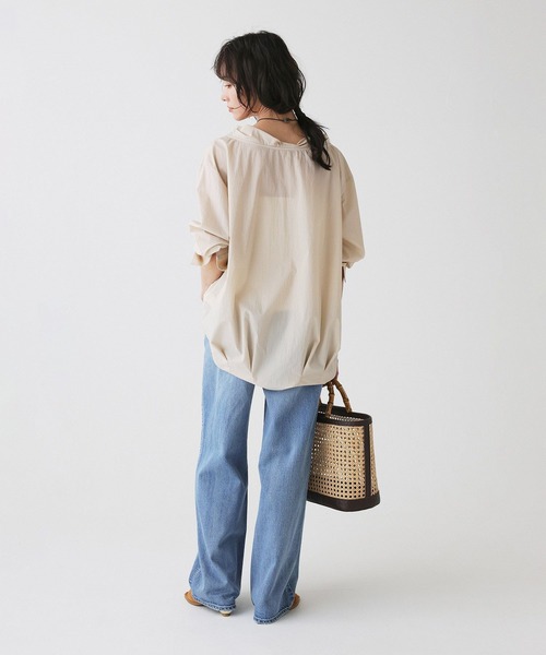 BABYLONE(バビロン)の「【多機能素材】ボトルネックブラウス(シャツ/ブラウス・レディース・ベージュ/サックスブルー/ホワイト・フリー)」の18枚目の写真