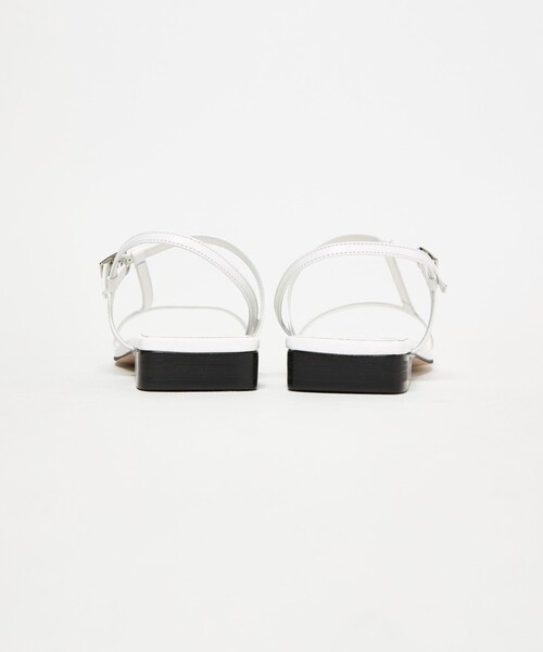 ODETTE E ODILE（オデットエオディール）の「アシンメトリーライン サンダル20↑（サンダル・レディース・シルバー/ホワイト/ブラック・25cm/24.5cm/24cm/23.5cm/23cm/22.5cm/22cm）」の7枚目の写真