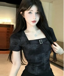 胸ベルトデザイン ショートtシャツ