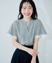 袖口シアーパール釦スキッパーブラウス