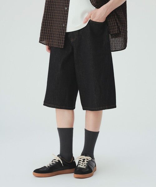 BEAMS HEART(ビームスハート)の「【7/9値下げ】デニムライク カーブバギー ショートパンツ(その他パンツ・メンズ・ブラック/ネイビー・MEDIUM/LARGE/SMALL)」の1枚目の写真