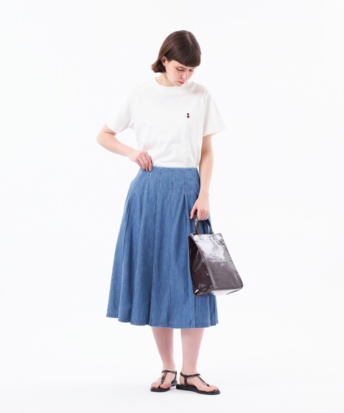 MACKINTOSH PHILOSOPHY(マッキントッシュ フィロソフィー)の「【WEB&一部店舗限定】バッキンガムベア ワッペンTシャツ(Tシャツ/カットソー・レディース・ピンク系その他2/ダークネイビー/ブルー/オフホワイト/ベージュ/ブラック・38)」の13枚目の写真