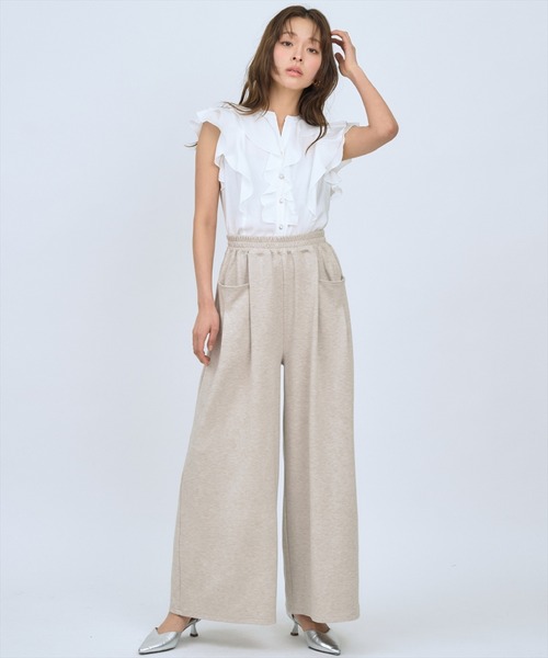 AND COUTURE(アンドクチュール)の「カットツイルポケットタックパンツ(その他パンツ・レディース・ベージュ/ライトグレー/ブラック・FREE)」の7枚目の写真