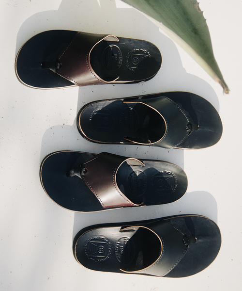 THE SANDALMAN（サンダルマン）の「THE SANDALMAN / サンダルマン 別注 501 ホーウィン シェルコードバン（サンダル・メンズ・ボルドー/ブラック・90/80/70）」の3枚目の写真