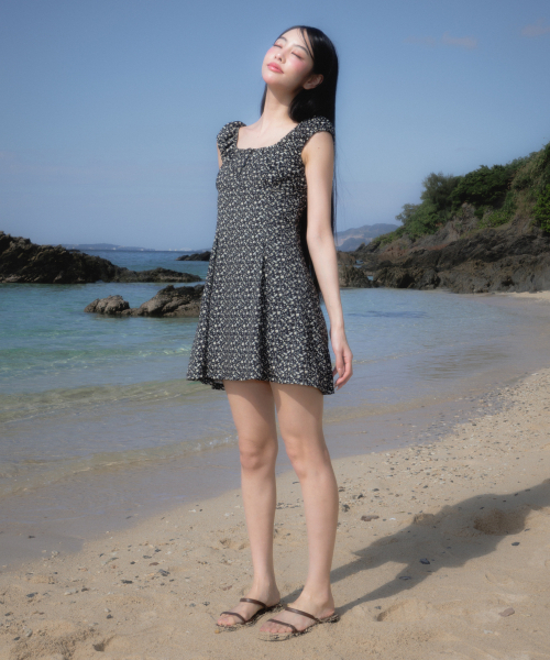 ROSEFRANTZ（ロゼフランツ）の「Flower Garden Mini Dress [Black]（ワンピース・レディース・ブラック・SMALL/MEDIUM）」の12枚目の写真