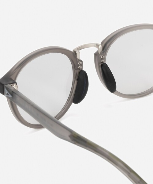 TYMER(タイマー)の「【TYMER/タイマー】OLIVER TY105 PHOTOCHROMIC 調光レンズ(サングラス・メンズ・ブラック/グレー・FREE)」の16枚目の写真
