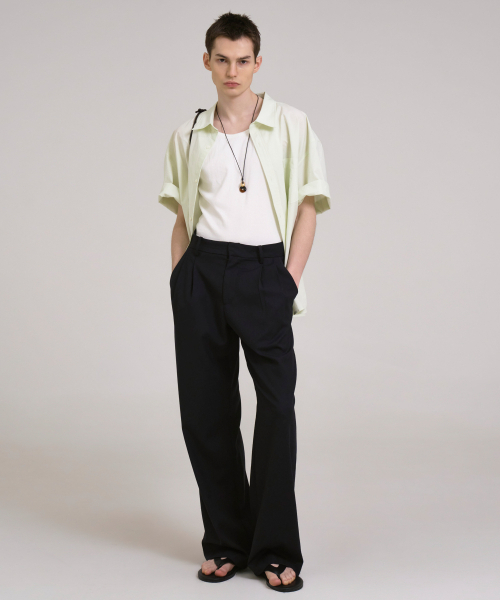 SSIN AND LEE(シンアンドリー)の「ノクターナルワイドプリーツウールスラックスネイビー(スラックス・メンズ・その他・LARGE/MEDIUM)」の5枚目の写真