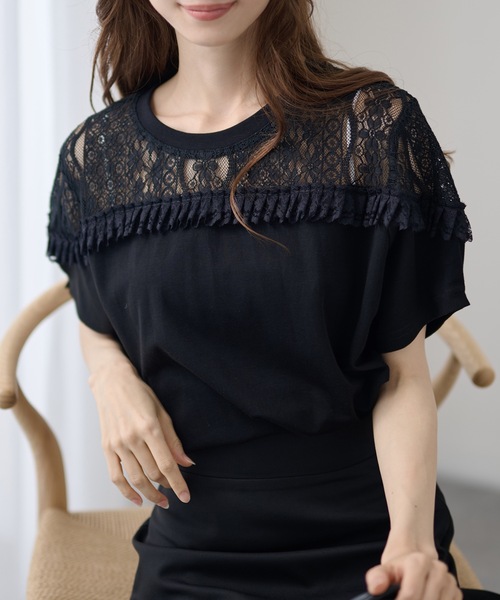 DAYRA(デイラ)の「レース 切替 半袖 フリンジ トップス(Tシャツ/カットソー・レディース・ホワイト/ブラック・FREE)」の1枚目の写真