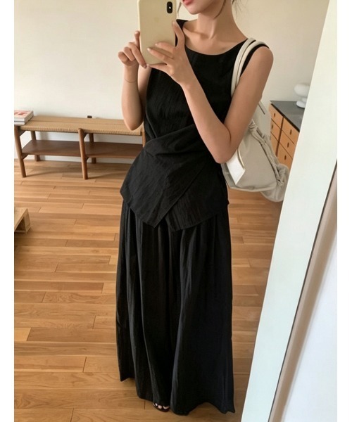 FAVORITO(ファヴォリート)の「ノースリーブトップスパンツセットアップ(セットアップ・レディース・ブラック/ベージュ・F)」の10枚目の写真