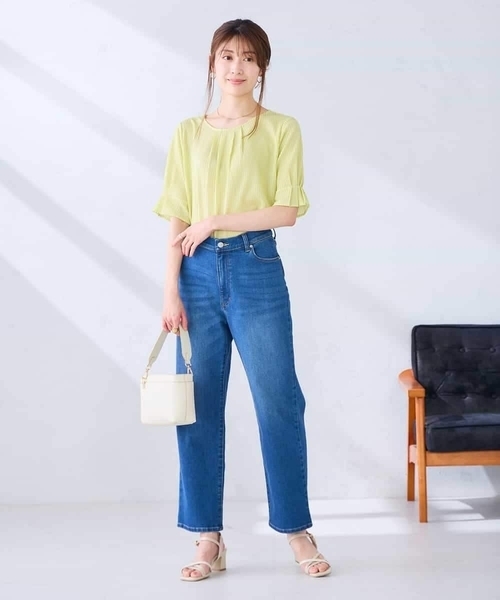 a.v.v(アーヴェヴェ)の「タックパフスリーブトップス(Tシャツ/カットソー・レディース・クリーム/ダークインディゴブルー/ネイビー・38/36/40)」の6枚目の写真
