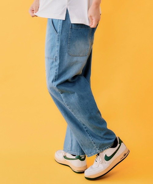ScoLar Parity(スカラーパリティ)の「362115:ヒッコリーorデニム 膝アップリケパンツ(デニムパンツ・レディース・サックスブルー/ブルー・M)」の6枚目の写真