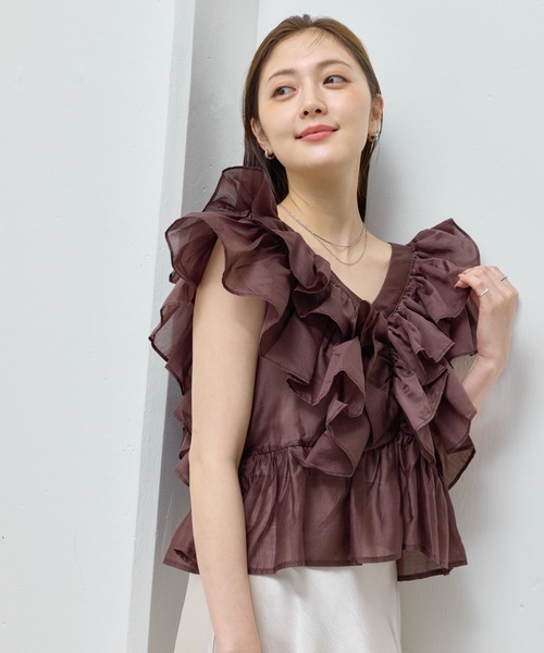 en CAnAF(エンカナフ)の「【視線を惹きつける華やかさ】シアーフリルカラーブラウス(シャツ/ブラウス・レディース・ブラウン/ブルー/オフホワイト/ブラック・フリー)」の18枚目の写真