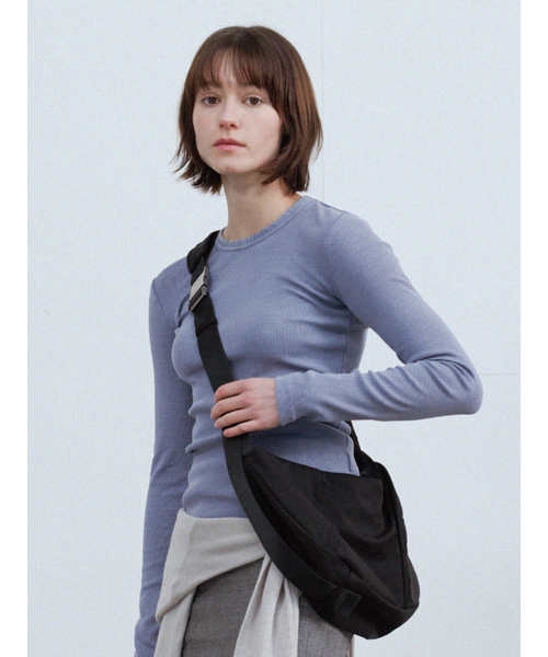 ACOC(アコック)の「Insight Cross Bag_Black(メッセンジャーバッグ・レディース・その他・FREE)」の1枚目の写真