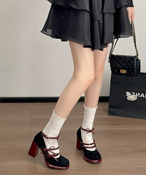 gossip!ロサンゼルス(ゴシップロサンゼルス)の「【Y2Kガーリー】レトロ風 リボンストラップ マリージェーン チャンキーヒール パンプス(パンプス・レディース・ブラック/ライトグレー・L/S/M/XL)」の11枚目の写真