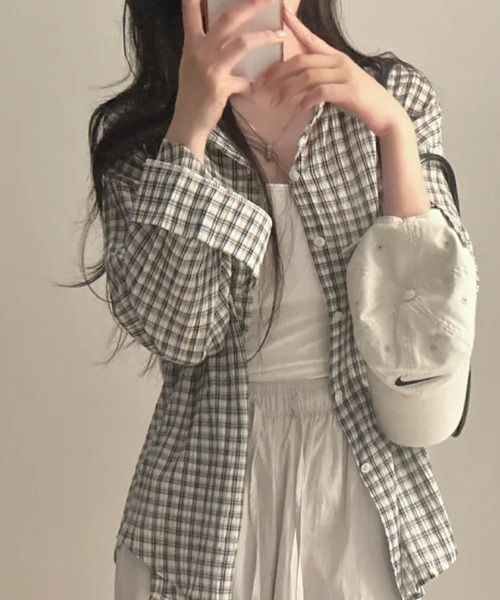 2ly2（トゥーリートゥー）の「軽やかに羽織れる！ゆったりチェック柄シャツ（シャツ/ブラウス・レディース・ピンク/ブラック/ホワイト・FREE）」の18枚目の写真