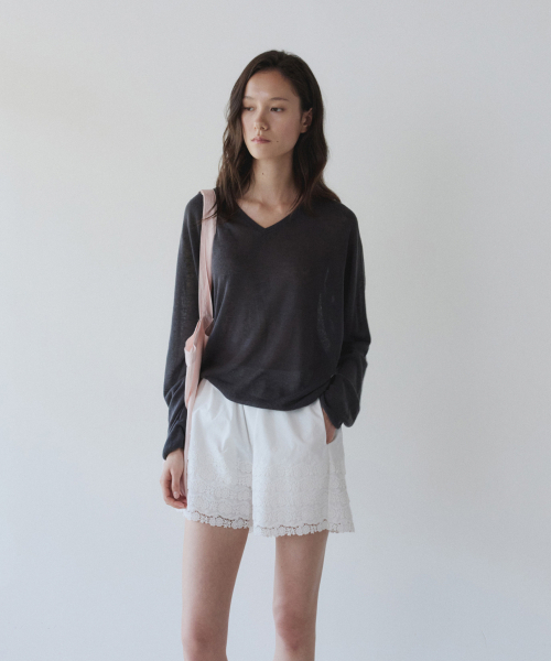 YEARNING（イヤニング）の「LACE TRIM BANDING SHORTS, WHITE（その他パンツ・レディース・その他・FREE）」の3枚目の写真